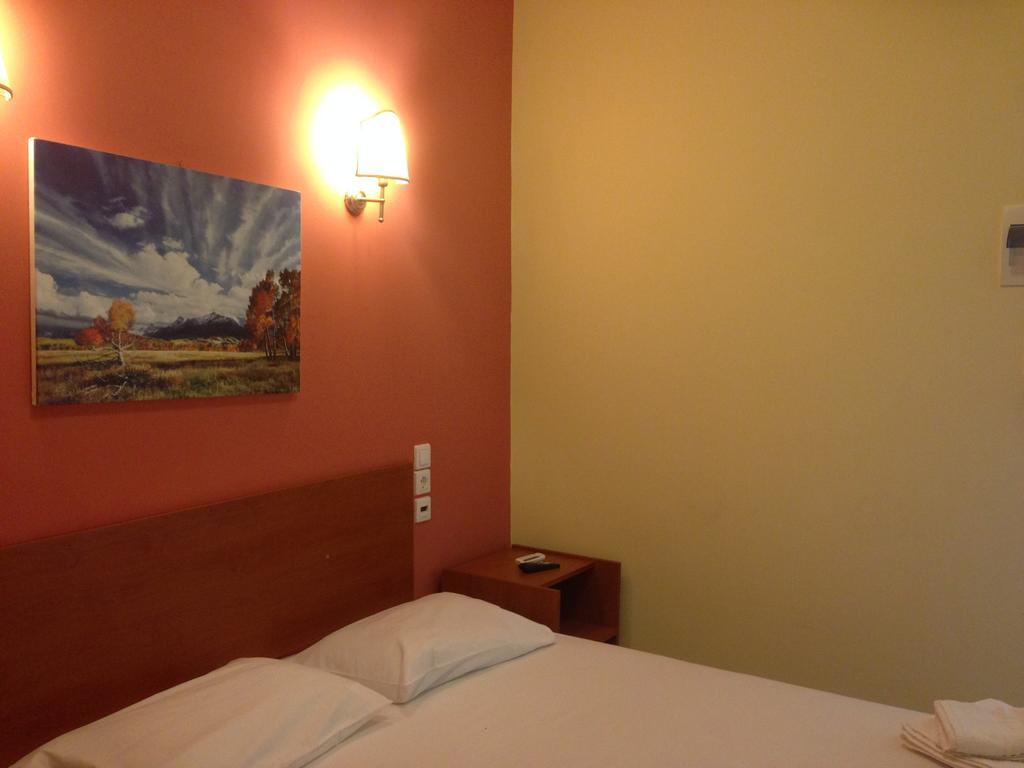 Marvi Hotel Kamena Vourla Kamer foto